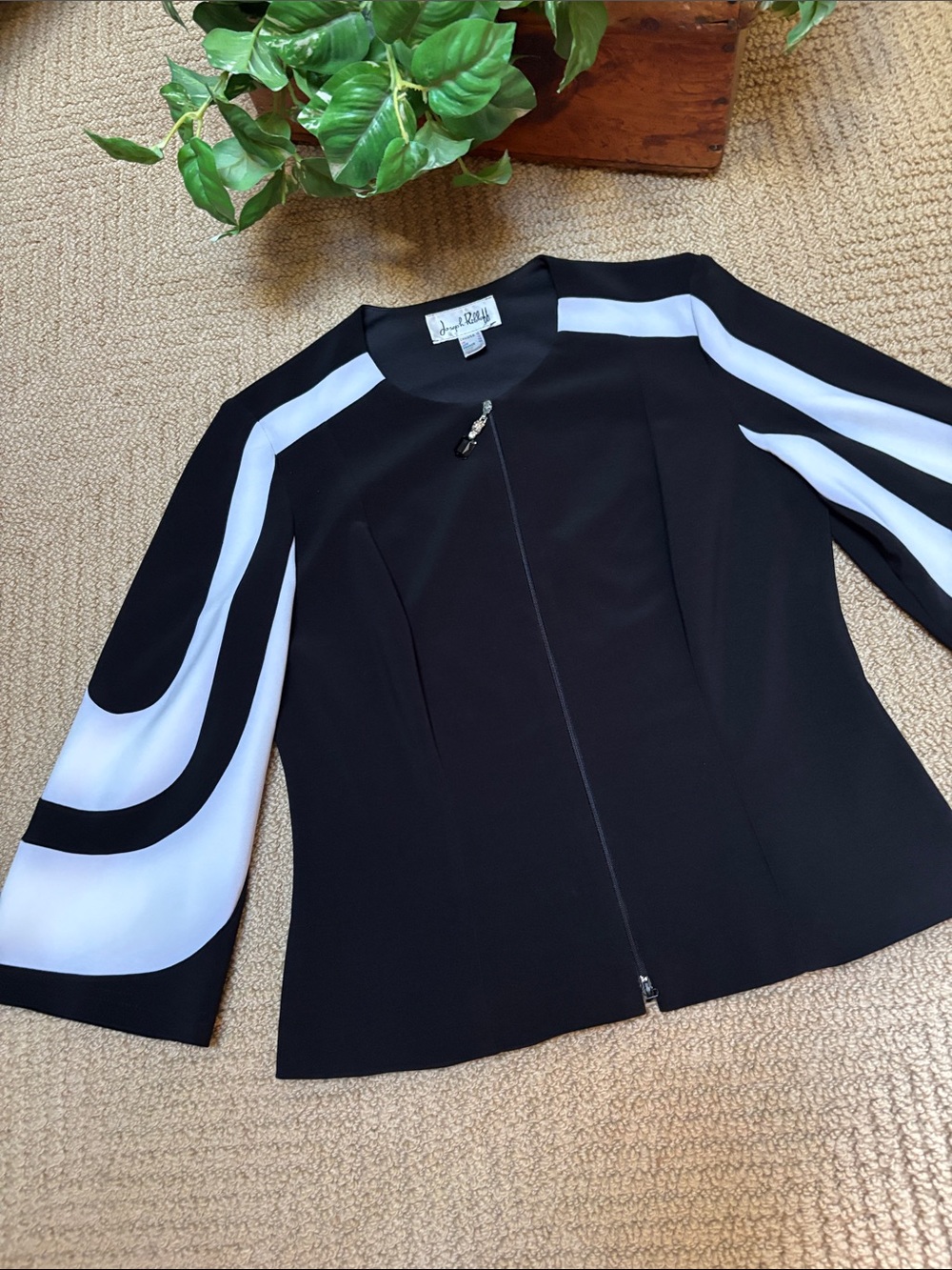 Joseph Ribkoff Black and White Zip-Front Jacket
